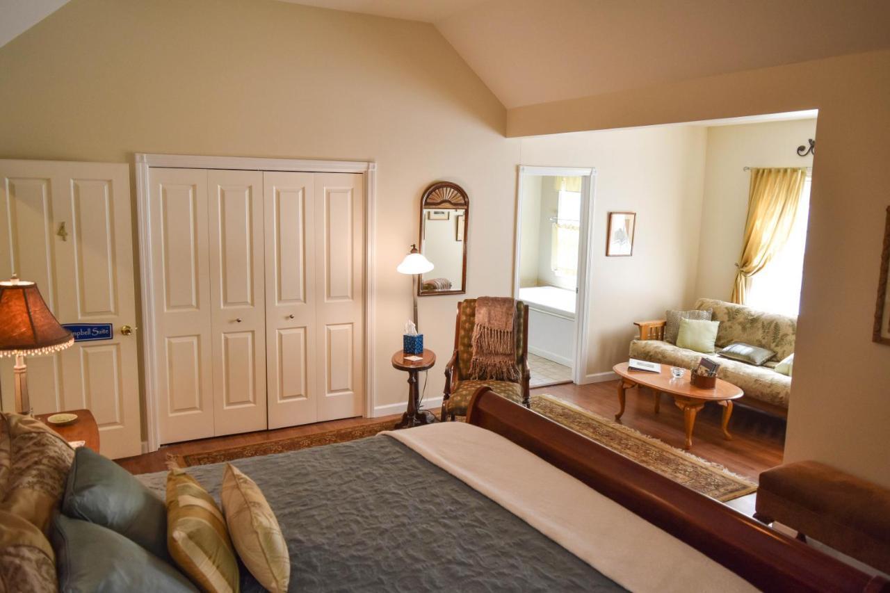 Pawling House Bed & Breakfast Exterior photo
